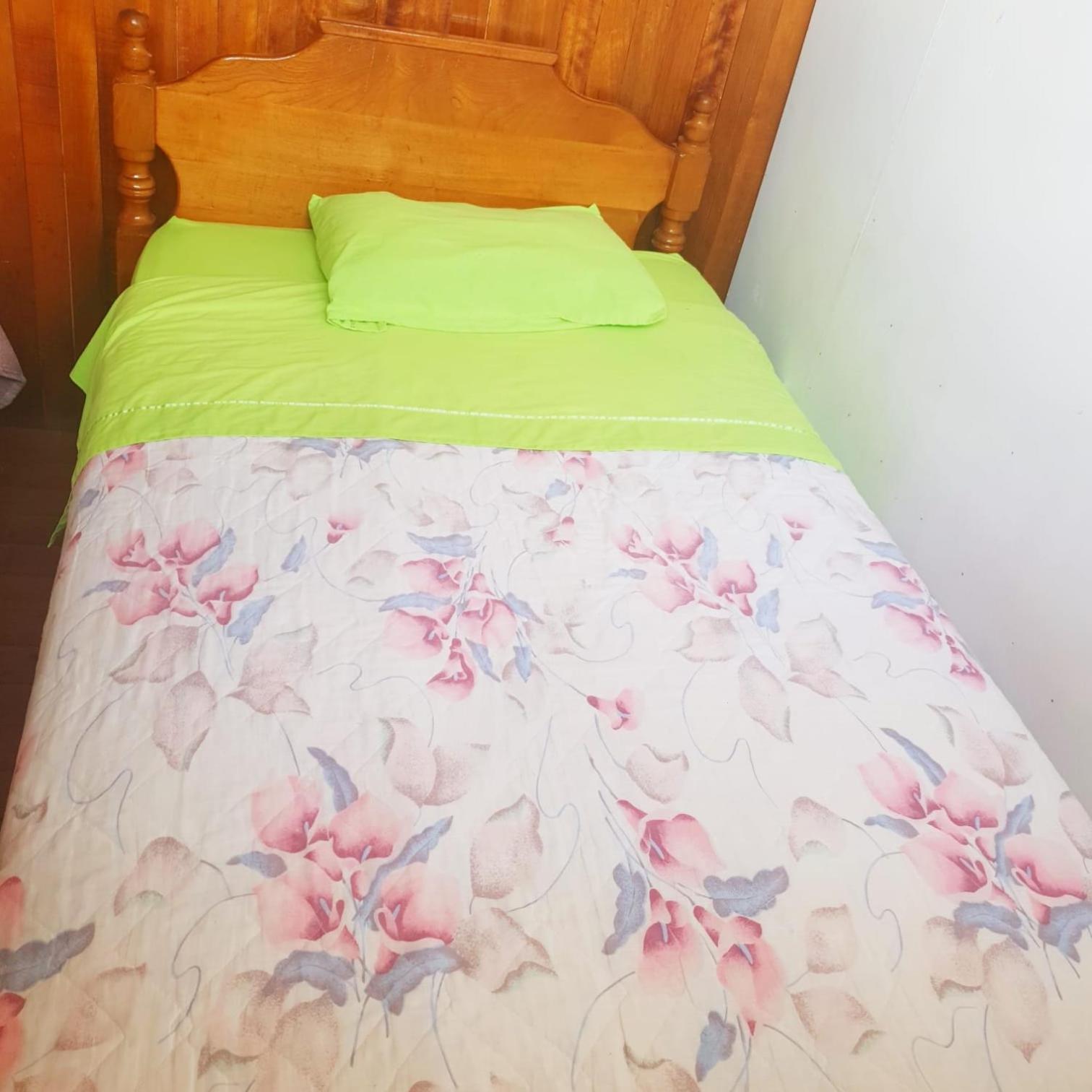 Hospedaje Olguita Oxapampa Exteriör bild