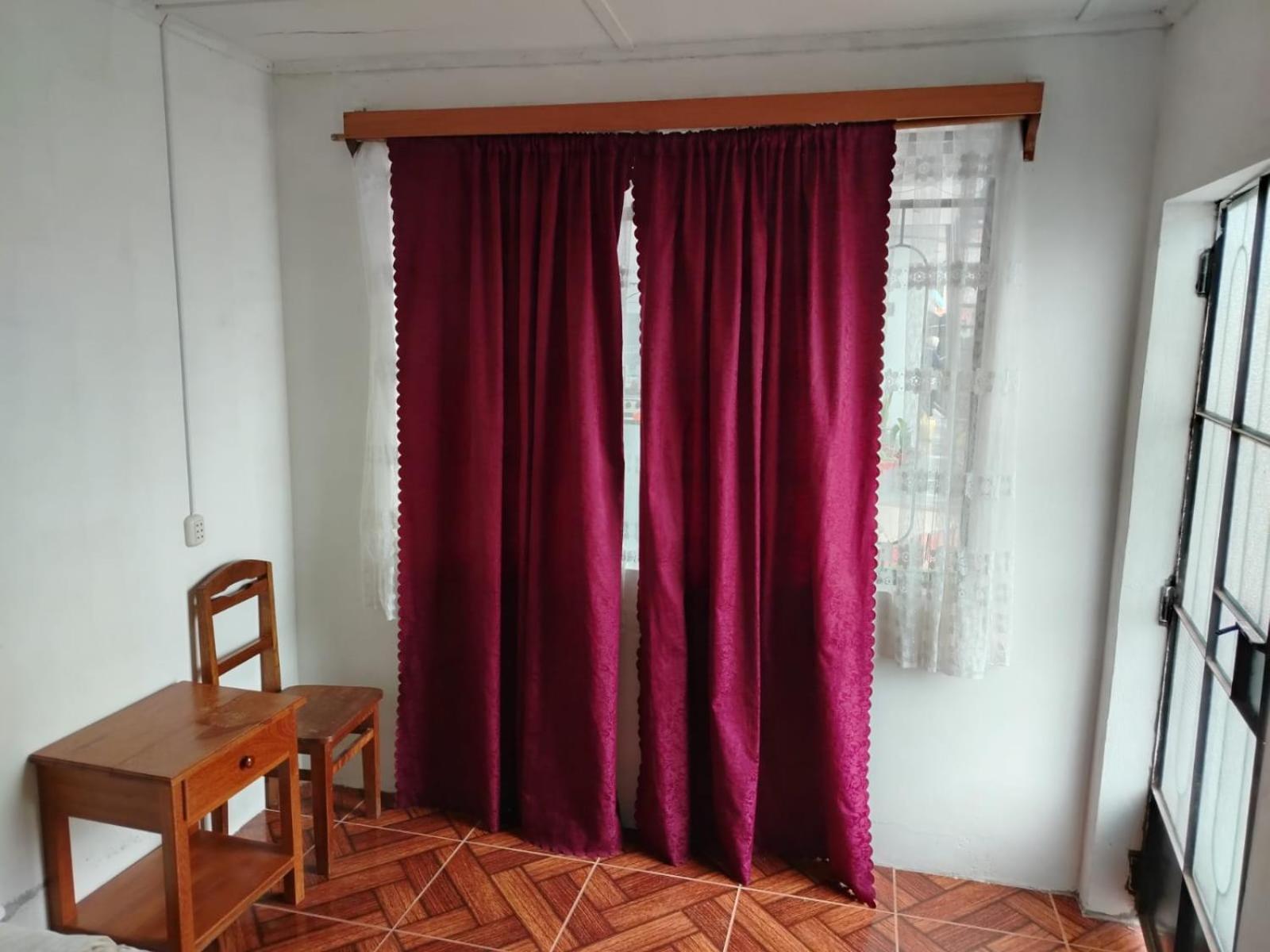Hospedaje Olguita Oxapampa Exteriör bild